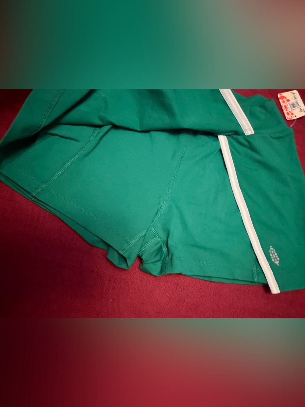 FP Movement by Free People Green Glow Performance Skort and Top Set - Picture 9 of 11
